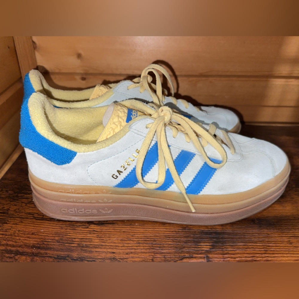 Adidas Gazelle Sneakers in Blue and Yellow